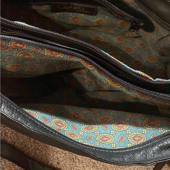 EUC black leather shoulder bag made in Italy. - Picture 9 of 10